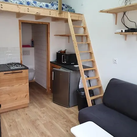 - Cosy Apartment *